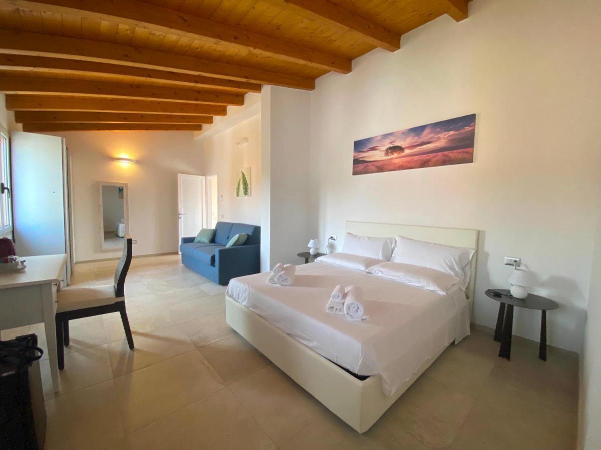 סאן תאודורו Punto Zero Rooms מראה חיצוני תמונה