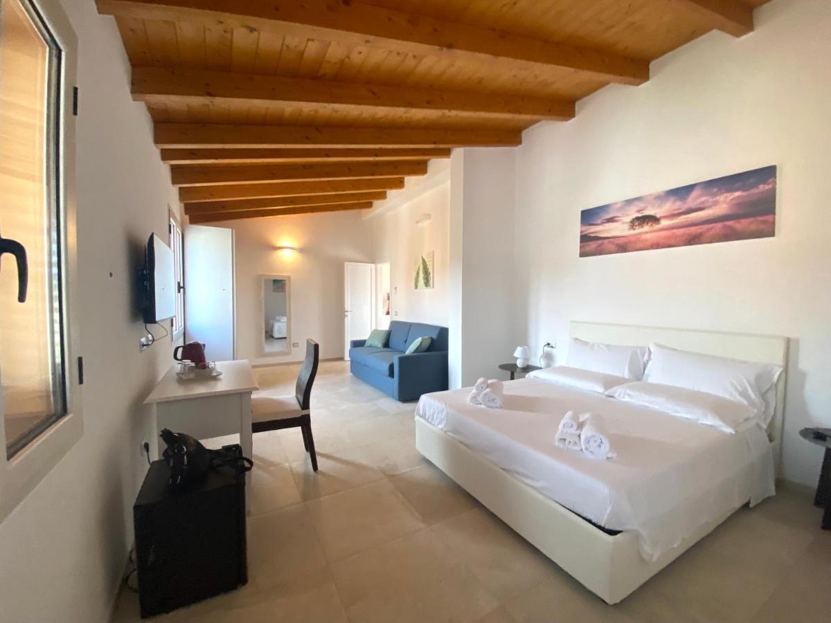 סאן תאודורו Punto Zero Rooms מראה חיצוני תמונה