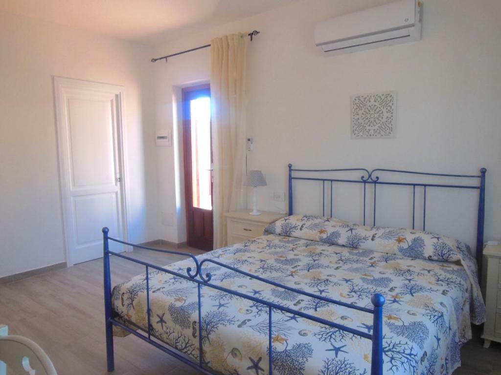 סאן תאודורו Punto Zero Rooms מראה חיצוני תמונה